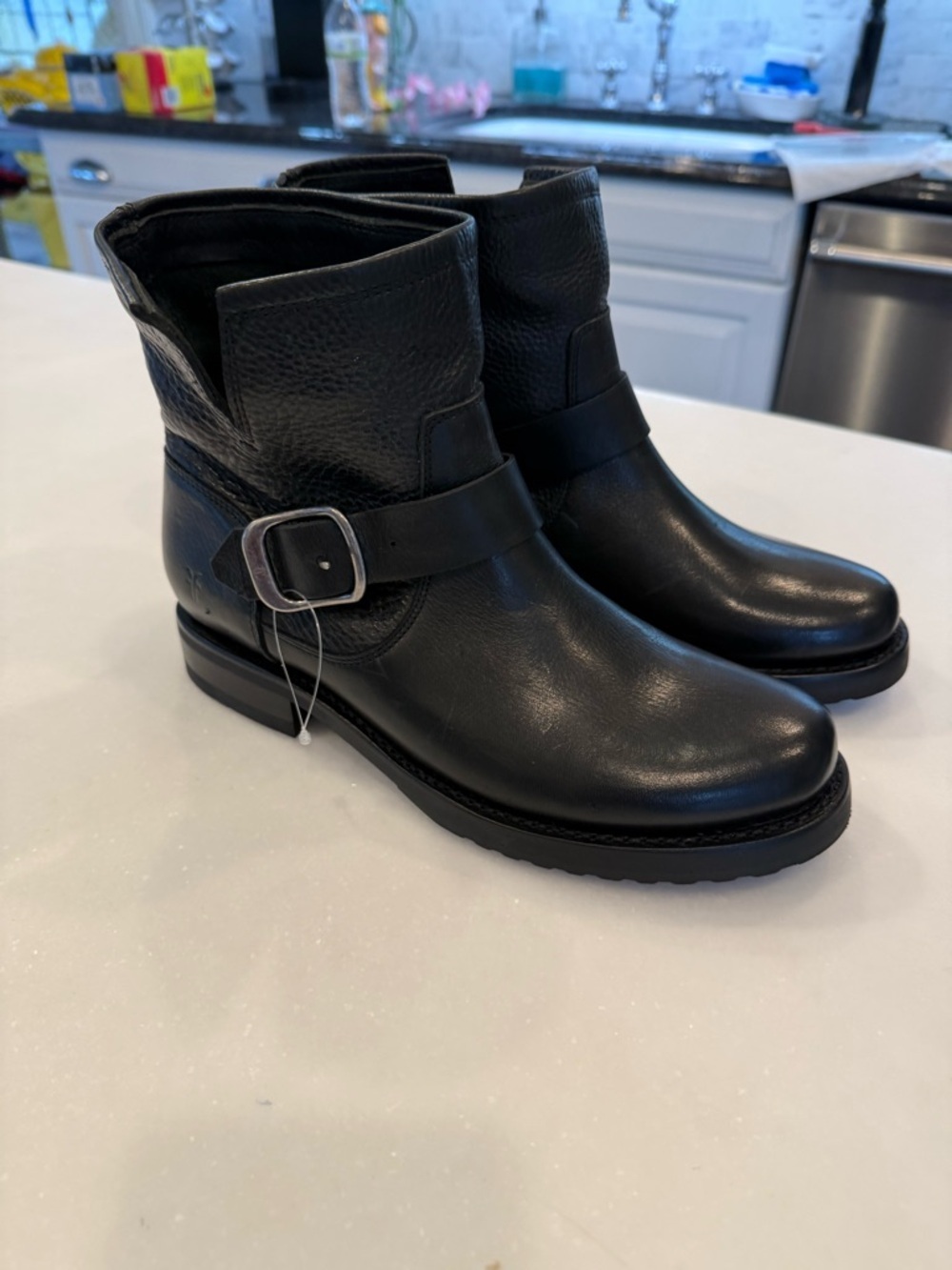 FRYE “Veronica Bootie” Women’s Oiled Leather Boot Black  Size: 7.5 NEW - Picture 4 of 14